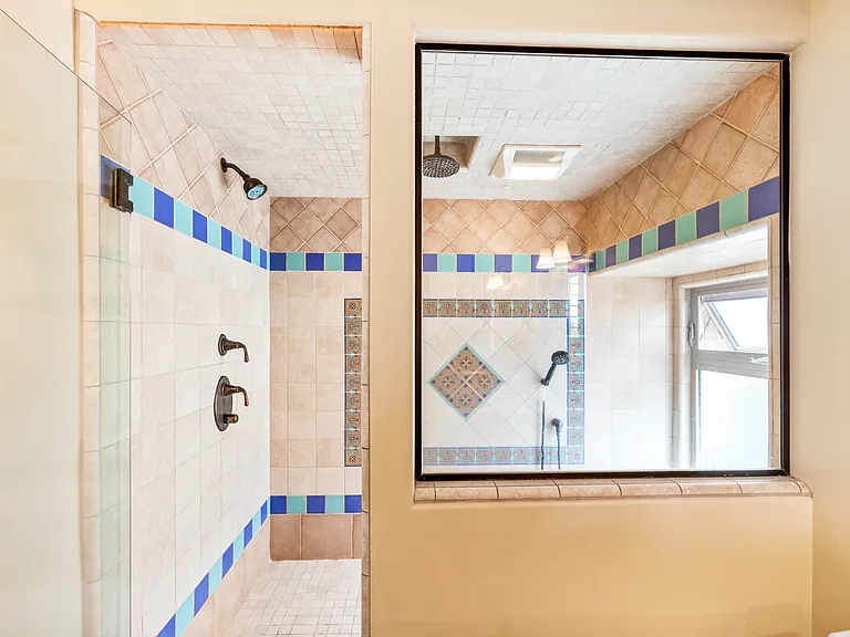 1720 Crestview Ave — Photo 45