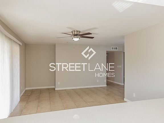 4th image of 2301 E Aspen Dr