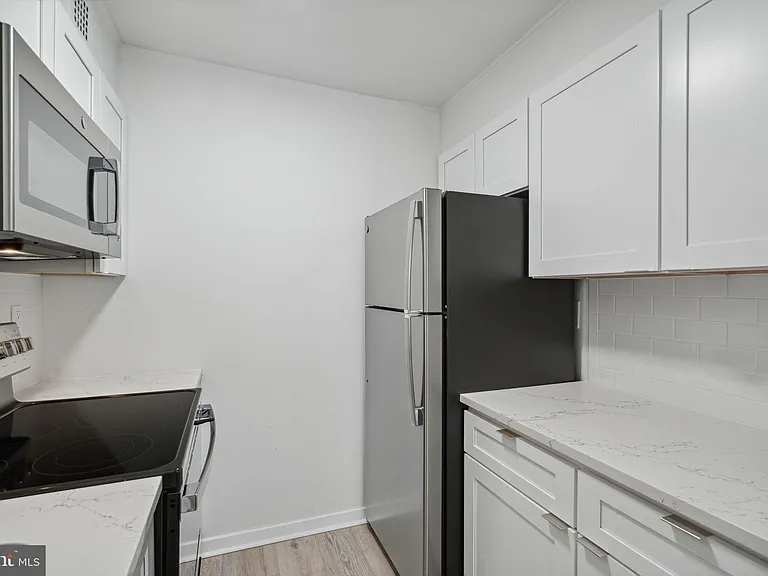 224 W Rittenhouse Sq #30-2602 — Photo 8