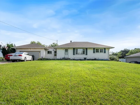 1187 Meadowbrook Blvd, Brunswick, OH 44212