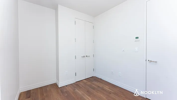 Rented by Nooklyn NYC LLC | media 7