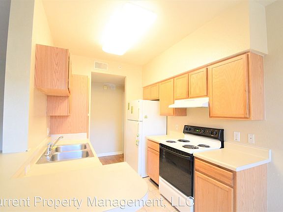 3rd image of 7950 Preserve Cir APT 815