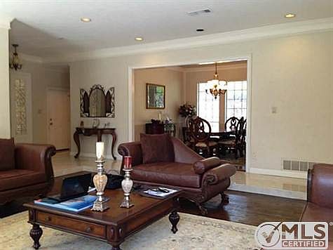 5th image of 5213 Seascape Ln