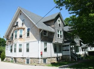75 School St APT 6, Wakefield, RI 02879