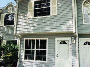 8514 J R Manor Dr, Tampa, FL 33634