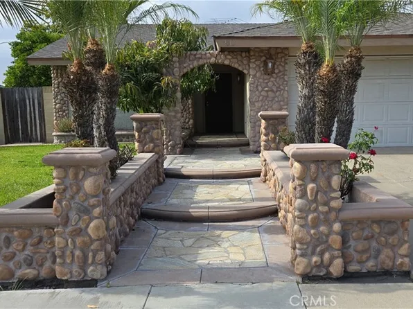 2513 W Fulcrum Pl, Anaheim, CA 92804