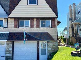 2748 Tremont St, Philadelphia, PA 19136