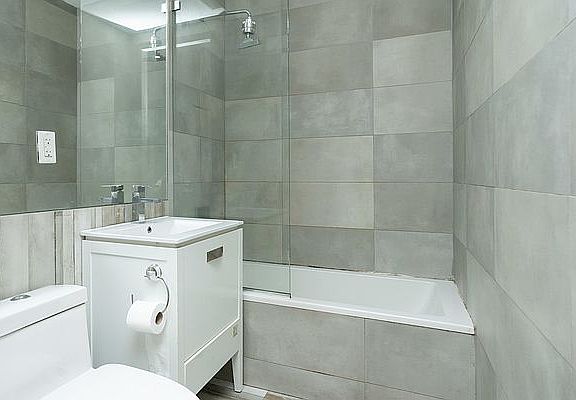 4th image of 1000 Fulton St APT 1A