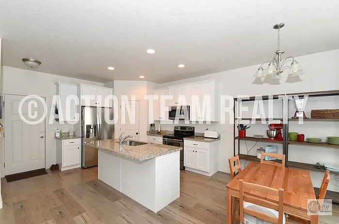 1632 N Apache Rd — Photo 10