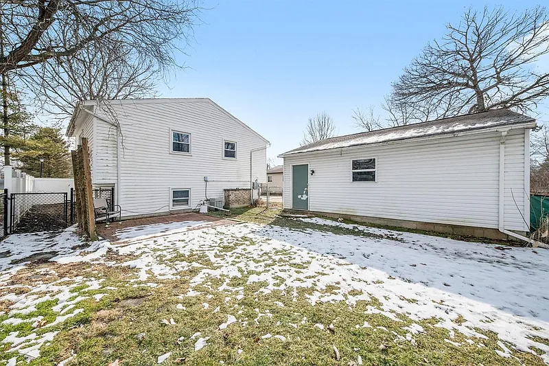 Thumbnail 18