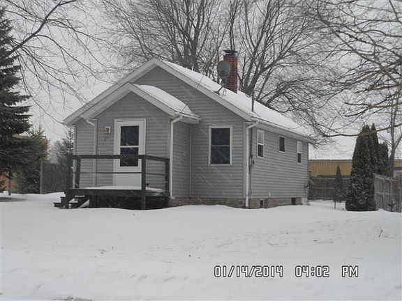 3rd image of 27 N Linden Ave