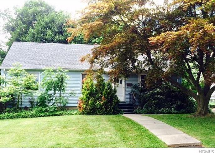 1st image of 33 Major Andre Dr