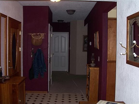 3rd image of 1325 Circle Wood Dr