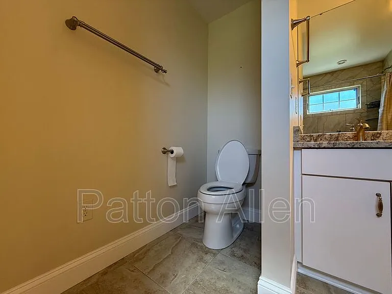 1465 S Lakeshore Dr #E2 — Photo 27