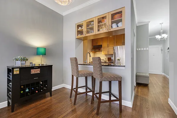 Sold by Compass | media 9