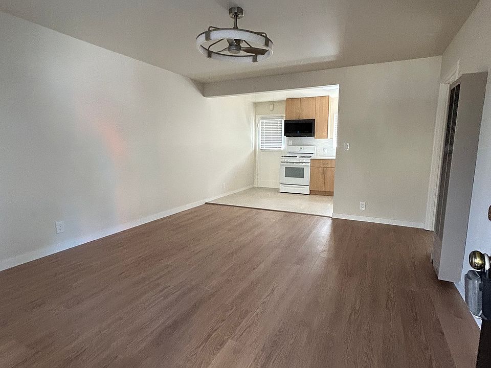 1st image of 3031 Alma St