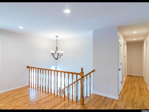 4th image of 8408 E Willow Creek Dr S