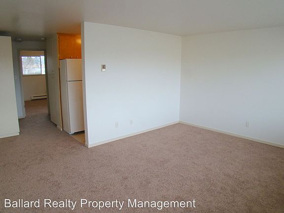 4th image of 5121 17th Ave NW APT 43