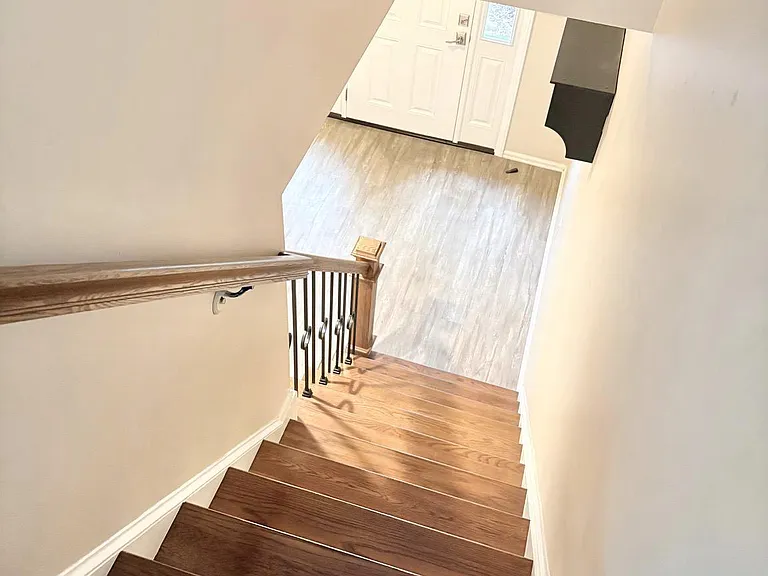 5111 Heritage Ln — Photo 16