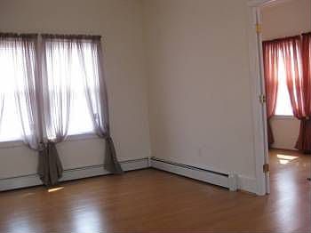 3rd image of 9946 1st St
