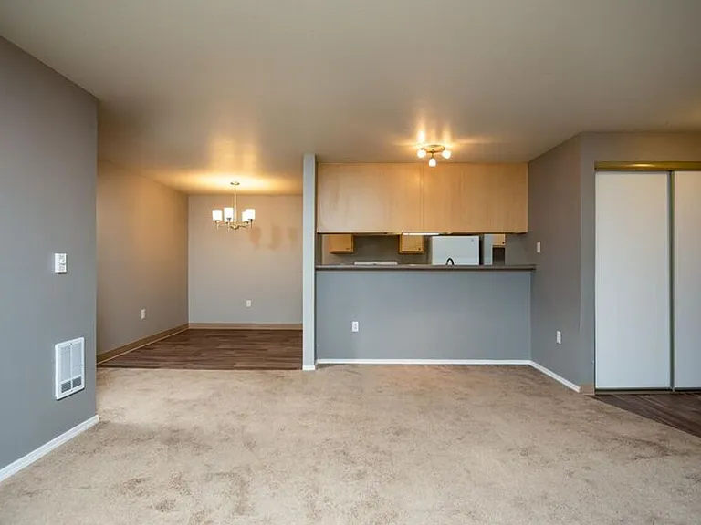 16924 SE Powell Blvd #35 — Photo 9