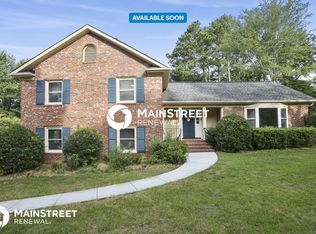 1317 Braeburn Rd, Charlotte, NC 28211
