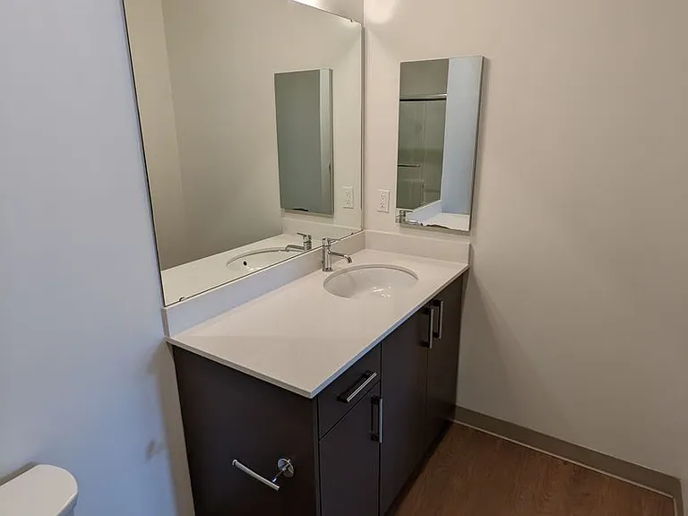 Viewpoint Terrace Apartments — Photo 96