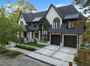 161 The Kingsway, Toronto, ON M8X2V5