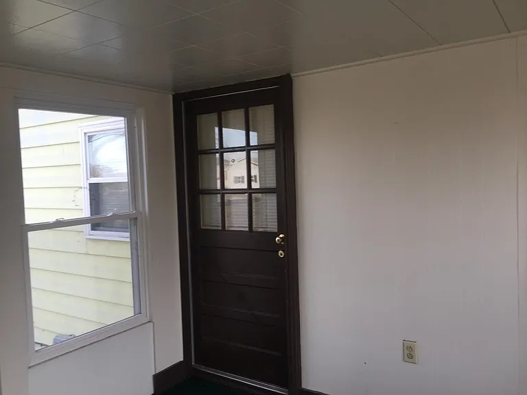 608 N Jefferson St — Photo 11