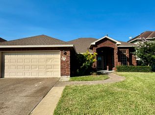 6746 Empire State Dr, Corpus Christi, TX 78414