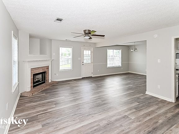 3rd image of 9986 Houston Birch Dr