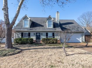 1255 Breezy Gate Dr, Cordova, TN 38018