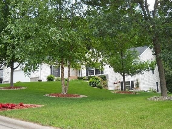 2nd image of 806 Lichte Dr