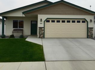 8738 W Bryce Canyon St, Rathdrum, ID 83858