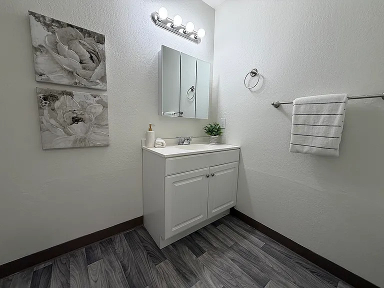 Upstairs bathroom