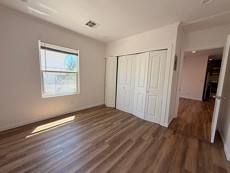 1309 Mohawk St #1/2 — Photo 10