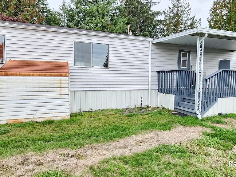 10012 Overlook Dr NW — Photo 4