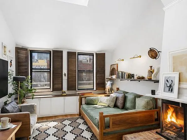 425 E 78th St APT 6F, New York, NY 10075