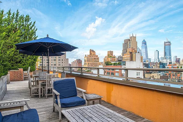 Rented by Related Rentals | media 25