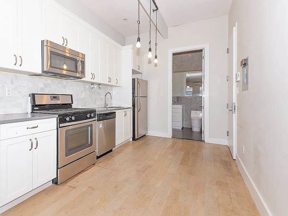 1st image of 1090 Bedford Ave #1C