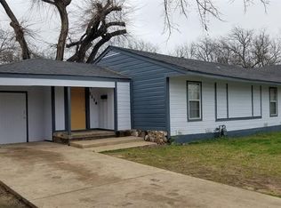 1110 Rice St, Grand Prairie, TX 75050