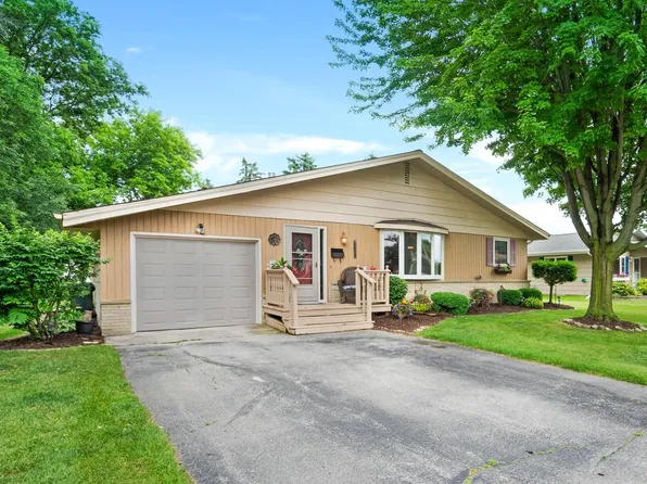 1042 3rd STREET, Kiel, WI 53042