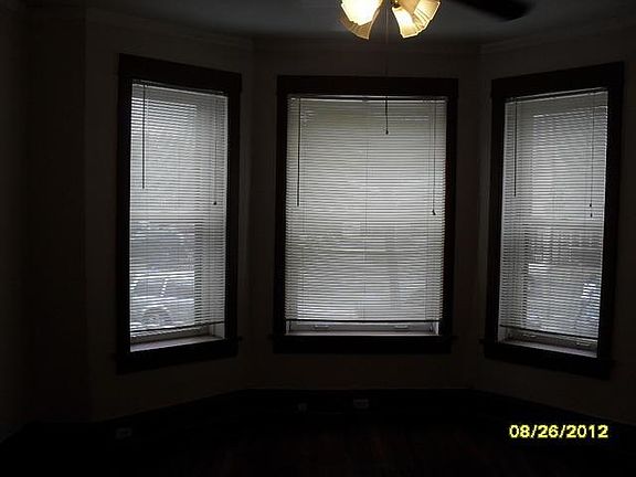 5th image of 57 Chicago Ave