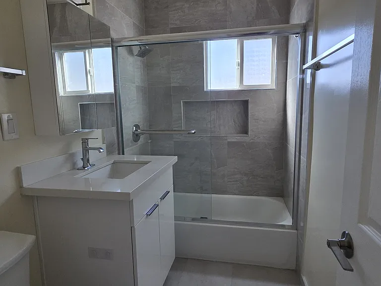 1807 S Curtis Ave #B — Photo 11