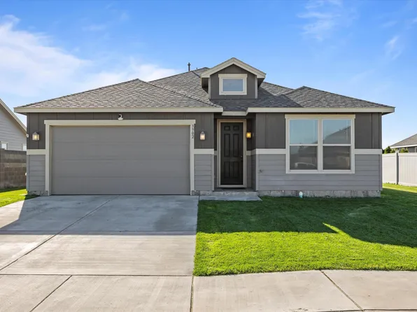 3902 Charleston Ln, Pasco, WA 99301
