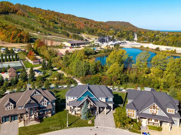 173 National Dr, The Blue Mountains, ON L9Y 0B5