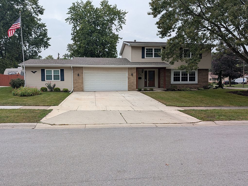 705 Pettibone St - Property Image