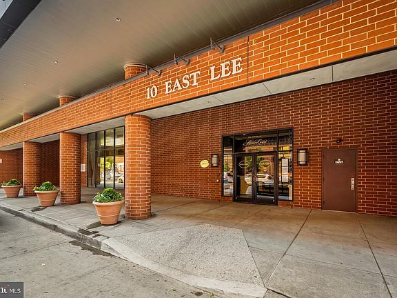 3rd image of 10 E Lee St Unit 1209