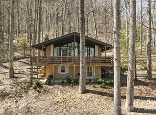 679 Locust Dr, Maggie Valley, NC 28751