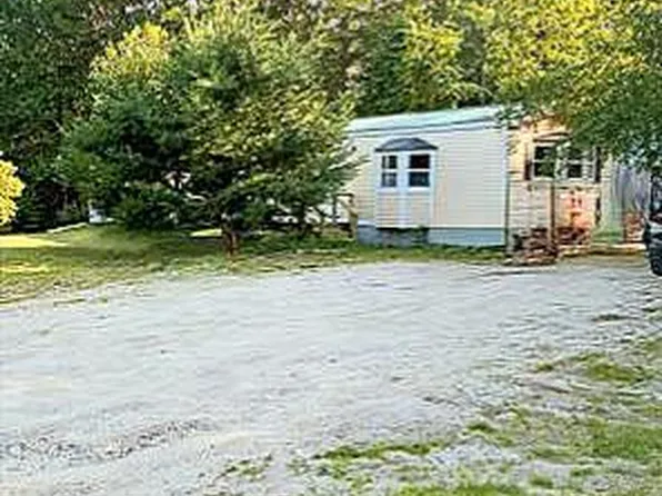 12 Turkey Farm Road, Blue Hill, ME 04614